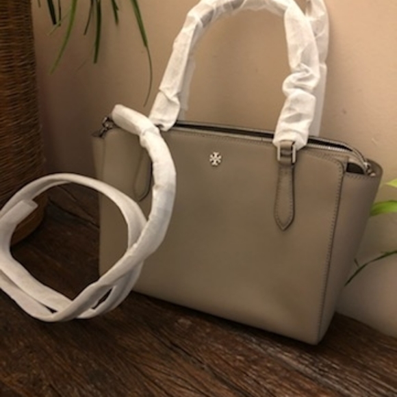 Emerson Small Tote Zip/Sold - Picture 5 of 9